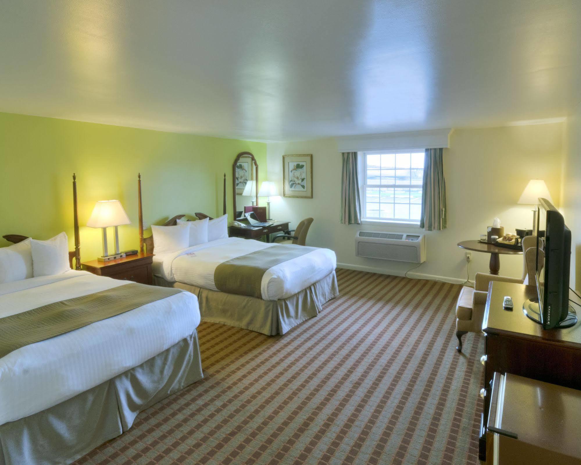 The Inn At Reading Hotel & Conference Center Exteriör bild